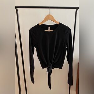 Lululemon Time to Restore Long Sleeve - 8 - black
